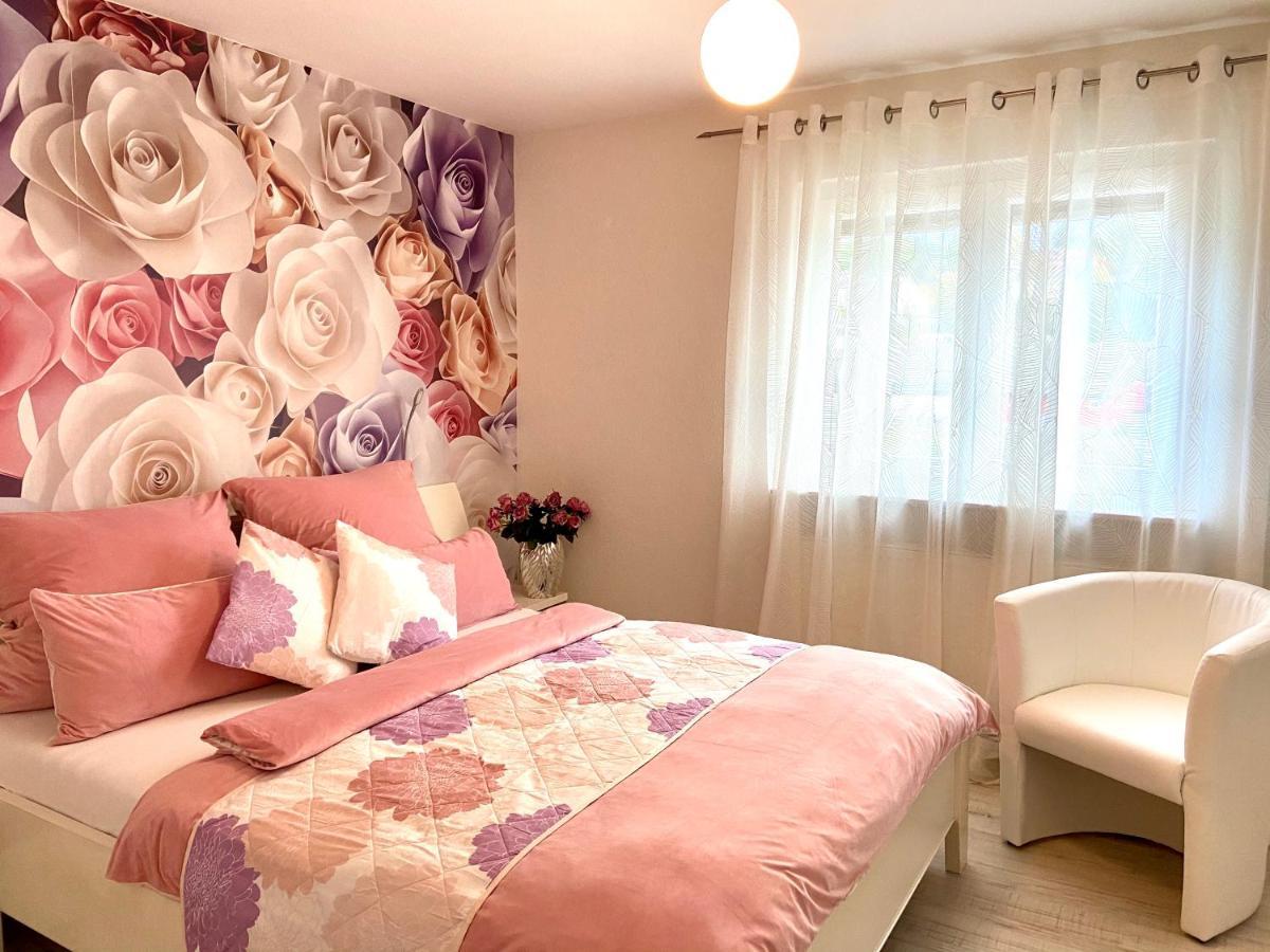 Ferienwohnung Kuhn Етенхайм Екстериор снимка