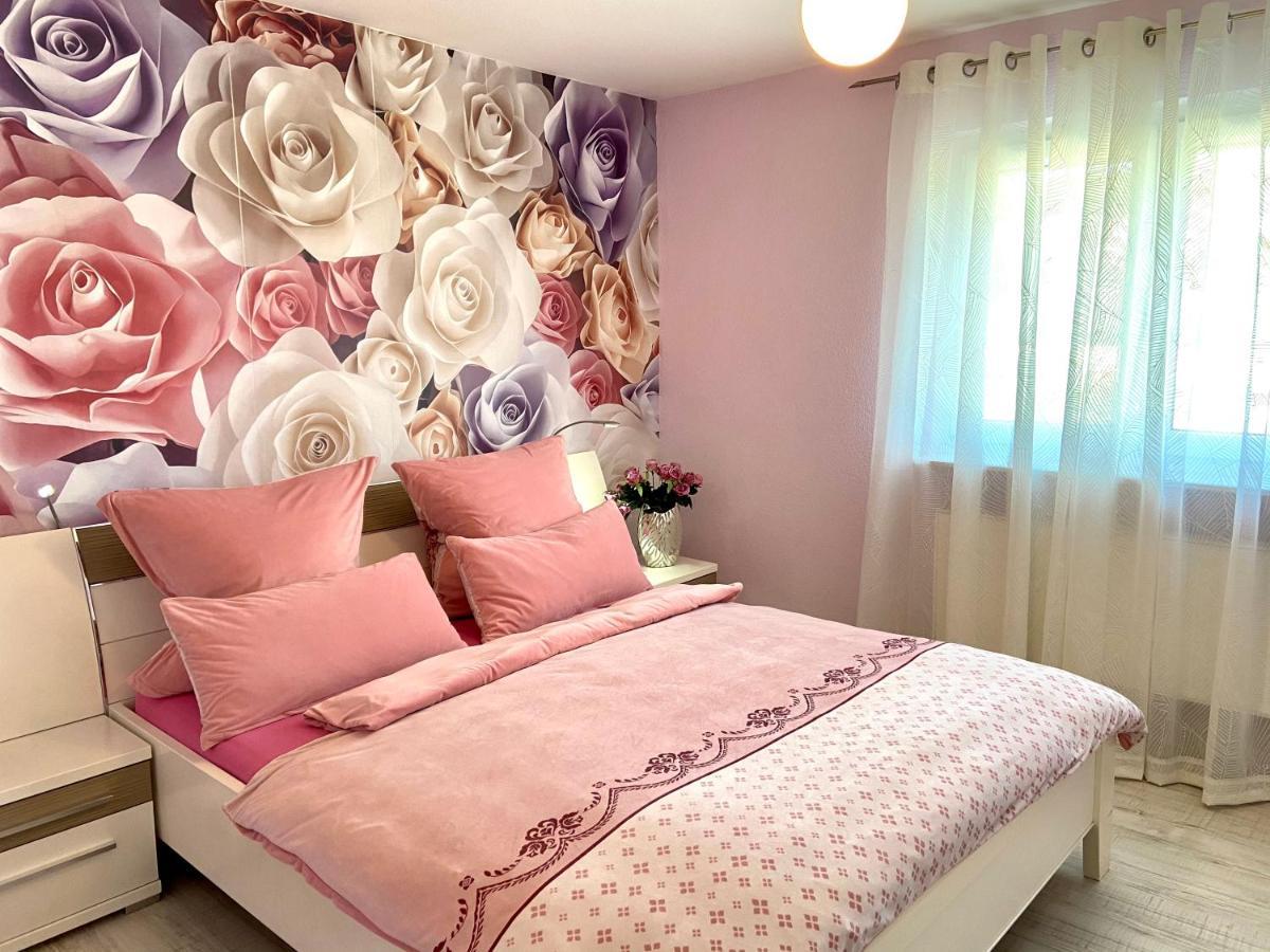 Ferienwohnung Kuhn Етенхайм Екстериор снимка