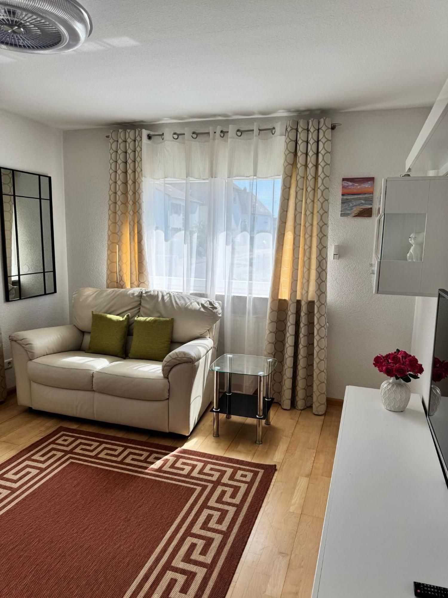Ferienwohnung Kuhn Етенхайм Екстериор снимка